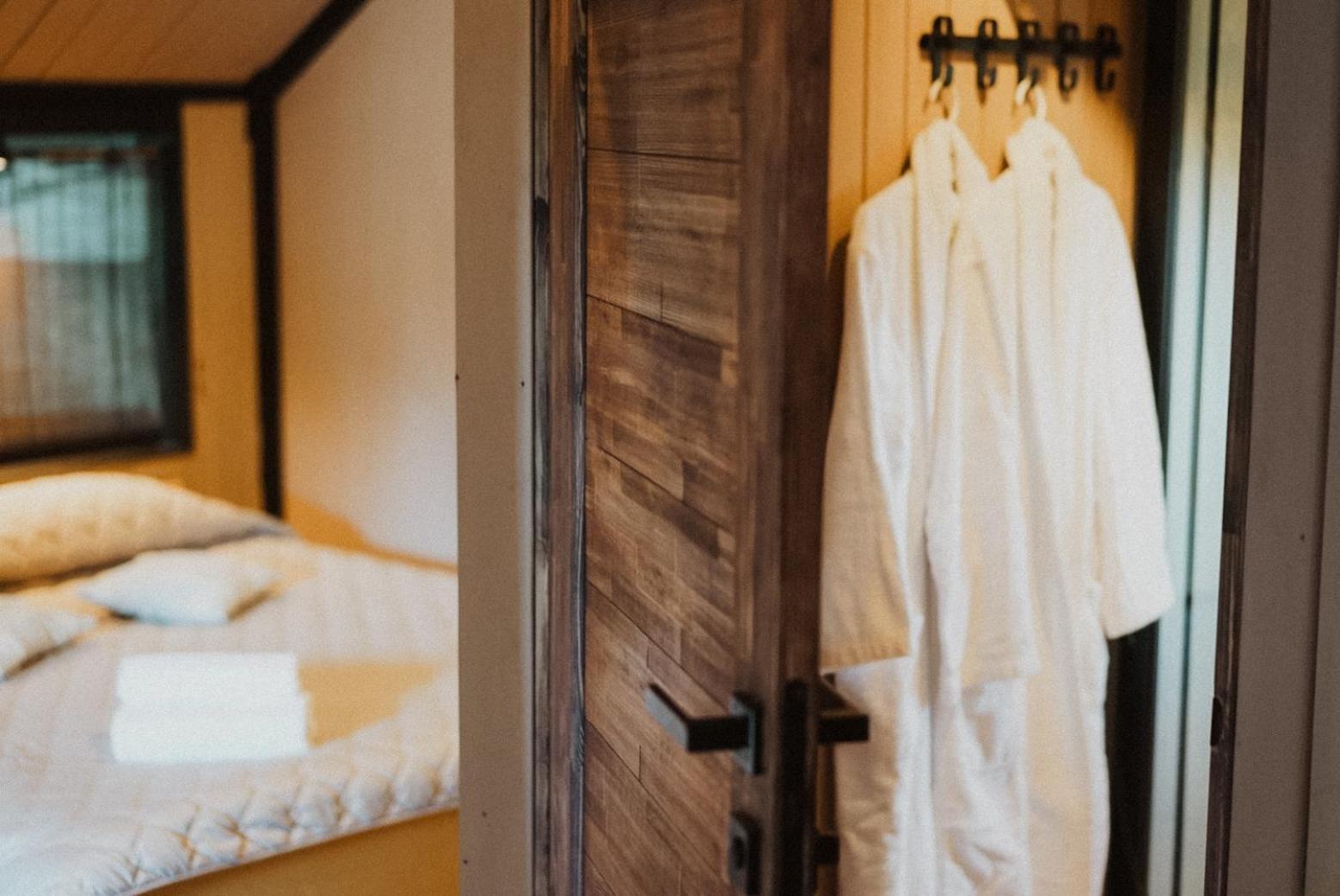 Долина Хюгге Hotel Chornomors'ke  Buitenkant foto